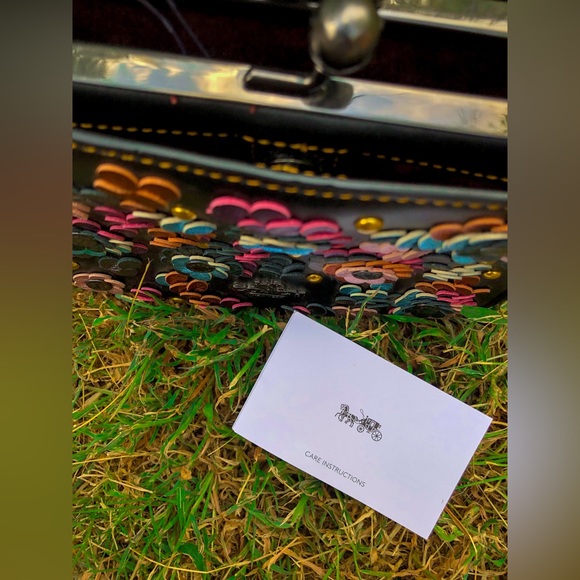 NWT Coach Purse - Picture 5 of 5